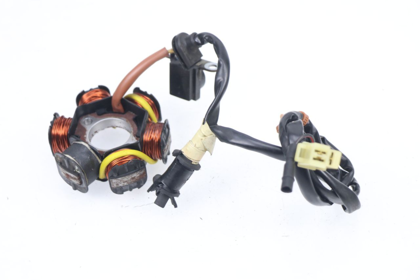 photo de STATOR PEUGEOT TREKKER TKR 50 (2005 - 2014)