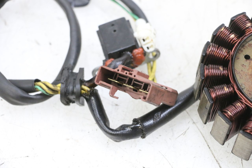 photo de STATOR PEUGEOT SATELIS 125 (2010 - 2012) - Pièce contrôlée