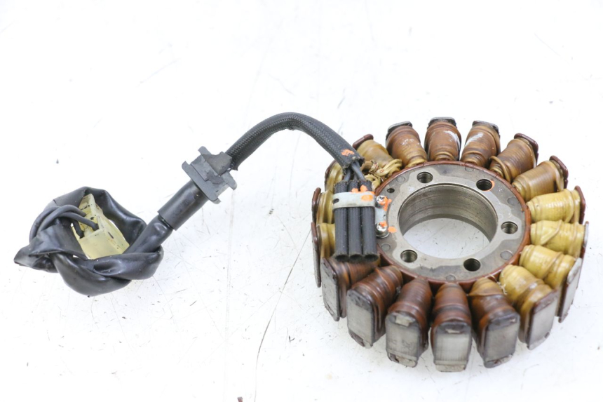 photo de STATOR SUZUKI GSR 750 (2011 - 2017)