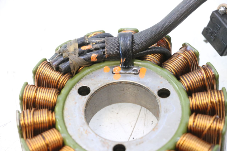 photo de STATOR SUZUKI SV S 650 (2003 - 2009) - Points de fixation