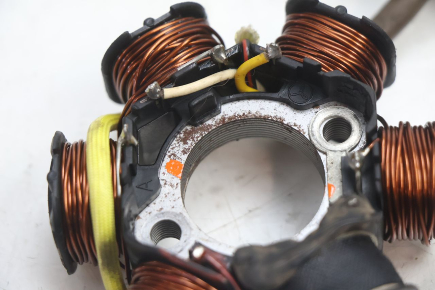 photo de STATOR PEUGEOT VIVACITY 50 (1998 - 2003) - Détail de la pièce
