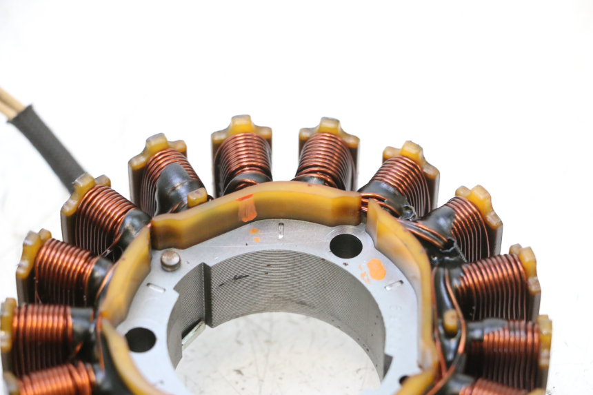 photo de STATOR YAMAHA XP T-MAX TMAX ABS 530 (2012 - 2015) - Autre angle de vue
