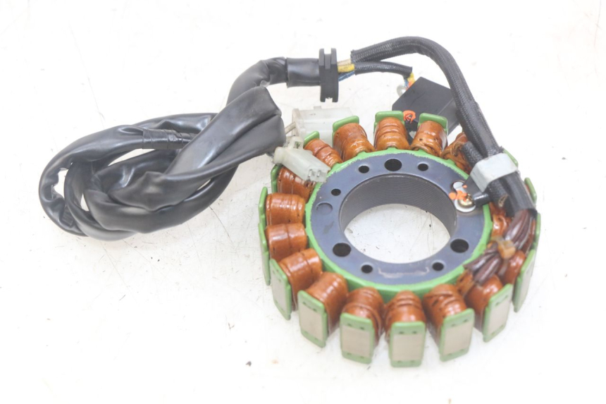 photo de STATOR YAMAHA FZS FAZER 600 (1998 - 2001)