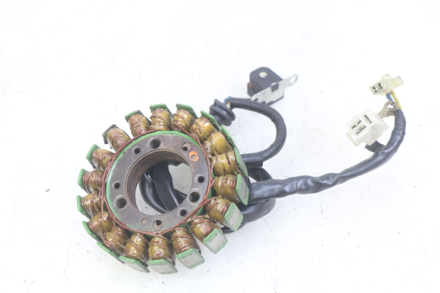 photo de STATOR YAMAHA FZS FAZER 600 (1998 - 2001)