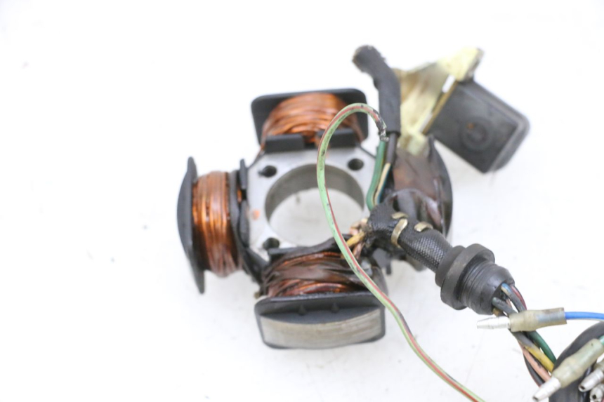 photo de STATOR KYMCO ZING 125 (1997 - 2003) - Zoom état d’usage