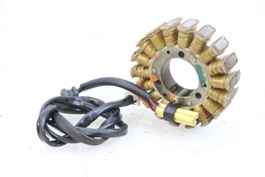 photo de STATOR KAWASAKI ZR 7 750 (1999 - 2001) - Vue principale