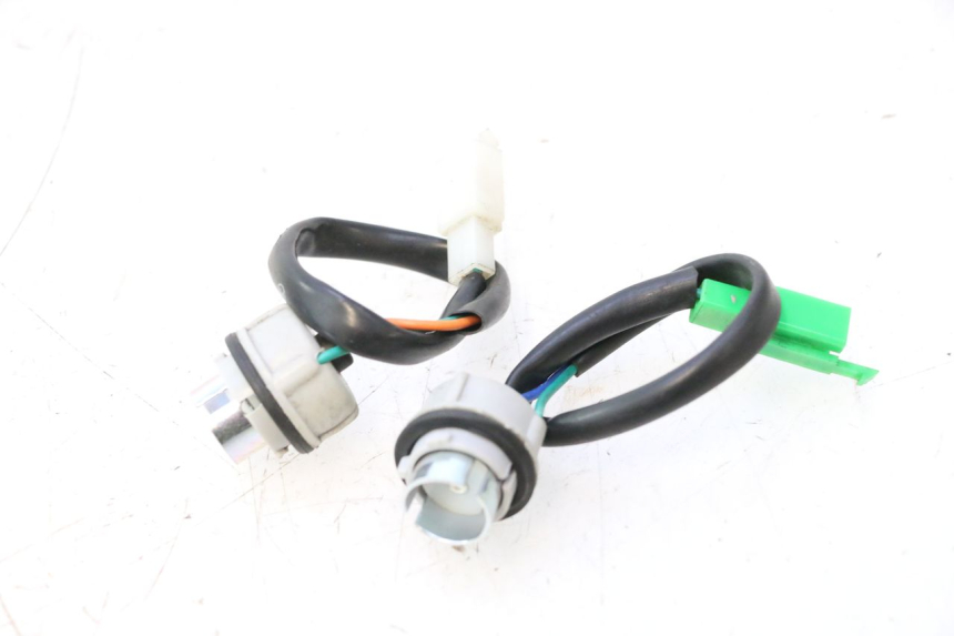 photo de SUPPORT AMPOULE PEUGEOT KISBEE 4T 50 (2010 - 2017) - Détail de la pièce