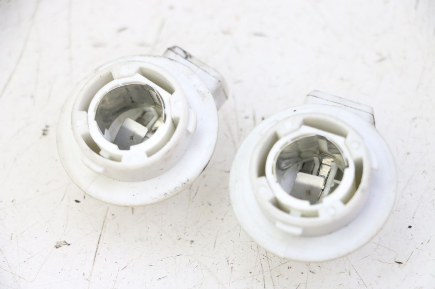 photo de SUPPORT AMPOULE PIAGGIO LXV 4T 50 (2009 - 2013)