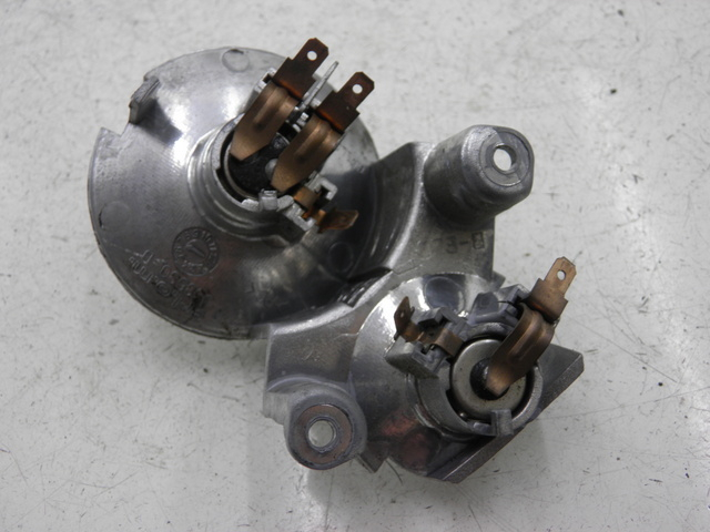photo de SUPPORT AMPOULE PIAGGIO LX 125 (1998 - 2000)