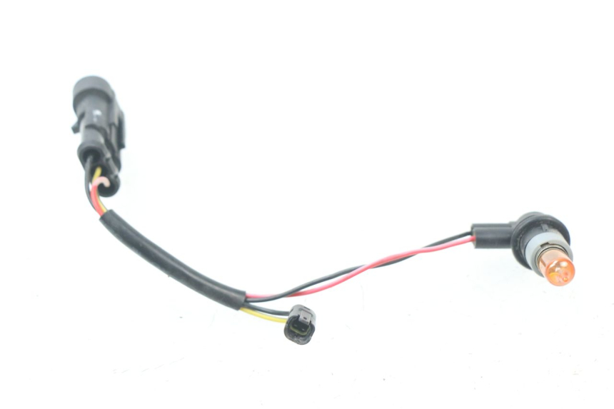 photo de SUPPORT AMPOULE PIAGGIO VESPA GTS IE ABS 300 (2016 - 2018)