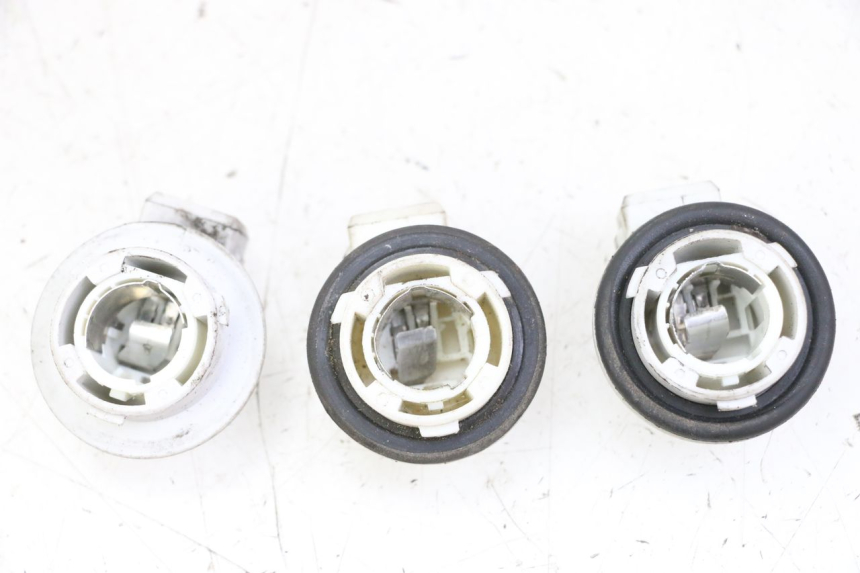 photo de SUPPORT AMPOULE PIAGGIO VESPA LX 150 (2005 - 2013)