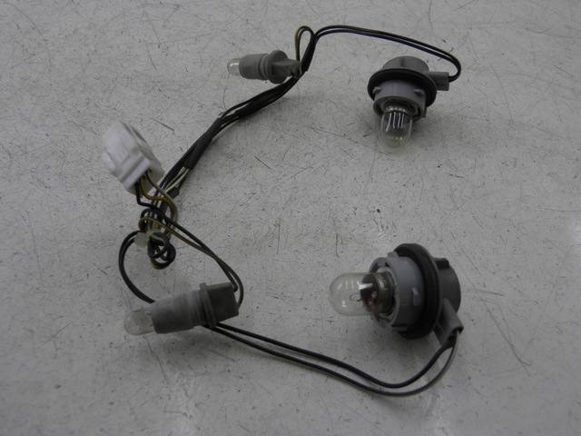 photo de SUPPORT AMPOULE PIAGGIO X8 125 (2004 - 2007)