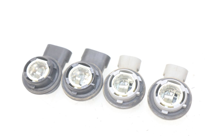 photo de SUPPORT AMPOULE PIAGGIO X7 125 (2007 - 2013)