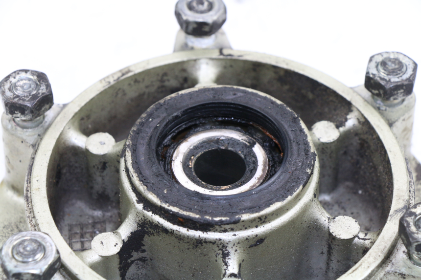 photo de SUPPORT COURONNE YAMAHA FZX FAZER 750 (1987 - 1998) - Marquages et références