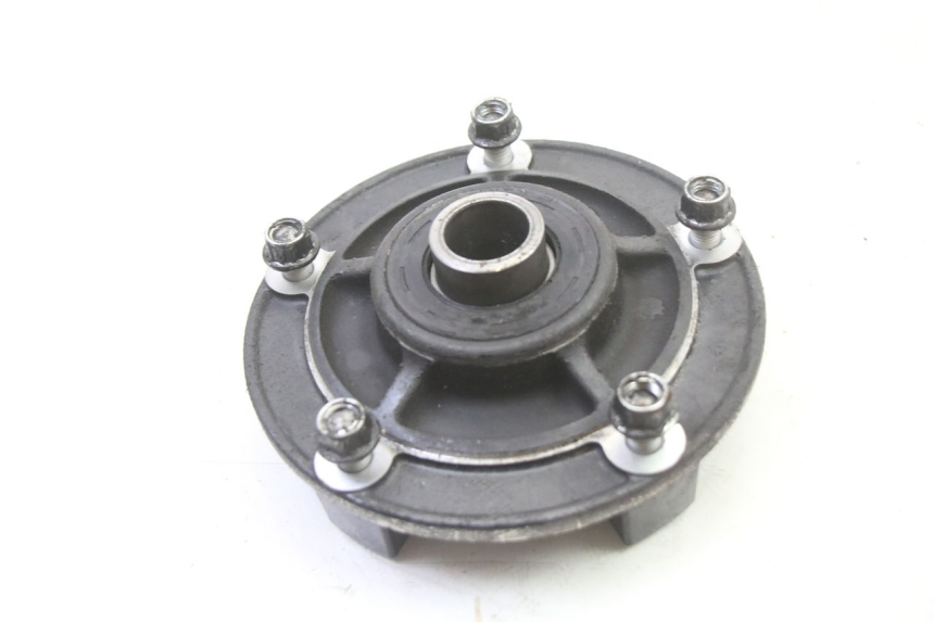 photo de SUPPORT COURONNE SUZUKI GSR 750 (2011 - 2017)