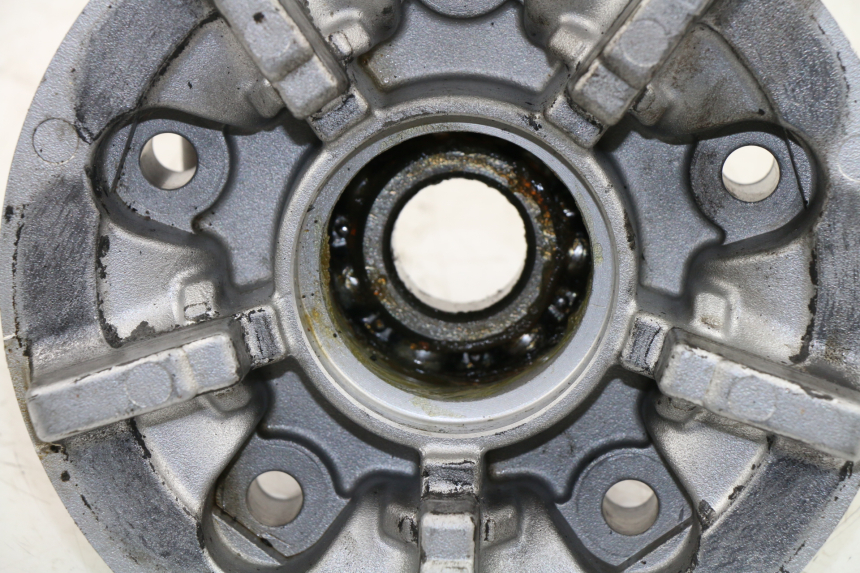 photo de SUPPORT COURONNE SUZUKI SV N 650 (2003 - 2009)