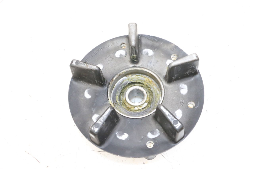 photo de SUPPORT COURONNE KAWASAKI ZR 7 750 (1999 - 2001) - Détail de la pièce