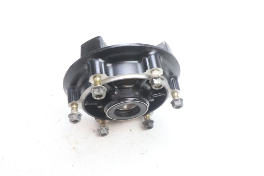 photo de SUPPORT COURONNE KAWASAKI ZZR 600 (1995 - 2004) - Zoom état d’usage