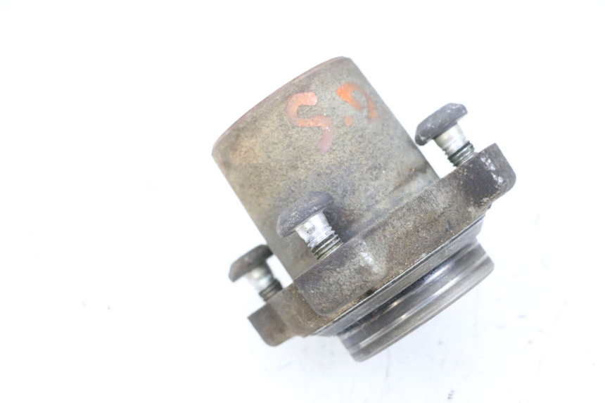 photo de SUPPORT DISQUE FREIN YAMAHA YFM R RAPTOR 250 (2008 - 2014) - Vue d’ensemble