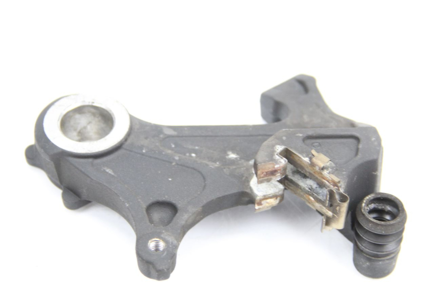 photo de SUPPORT ETRIER FREIN ARRIERE SUZUKI GSR 600 (2005 - 2012)