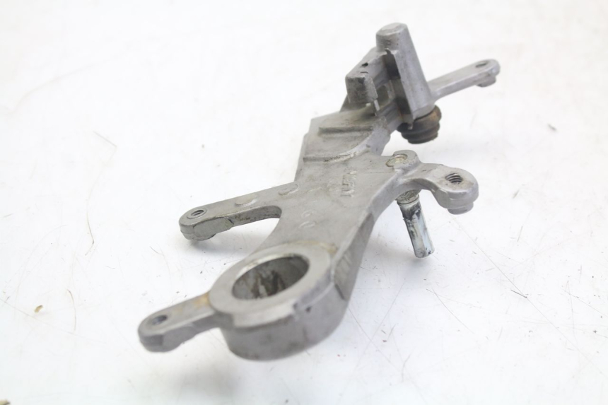 photo de SUPPORT ETRIER FREIN ARRIERE HONDA CRF 250 (2010 - 2013)