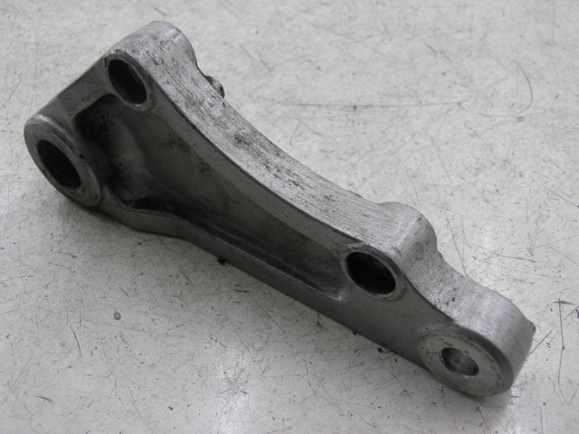 photo de SUPPORT ETRIER FREIN ARRIERE KAWASAKI ZZR 600 (1995 - 2004)