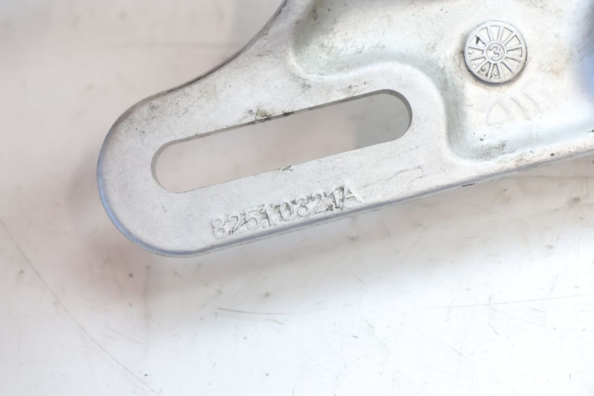 photo de SUPPORT ETRIER FREIN ARRIERE DUCATI SS IE DS CARENEE 1000 (2002 - 2006) - Autre angle de vue