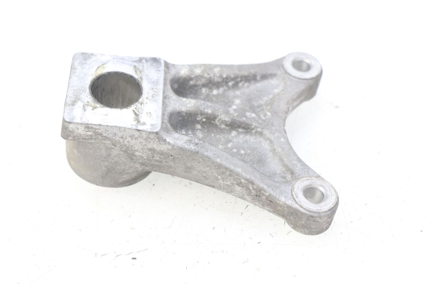 photo de SUPPORT ETRIER FREIN ARRIERE SUZUKI GSF N BANDIT 600 (2000 - 2004)