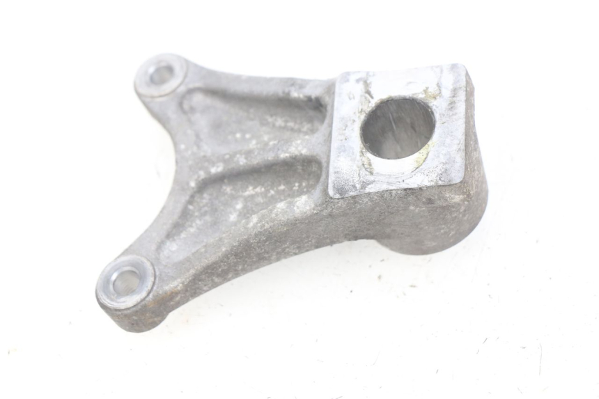 photo de SUPPORT ETRIER FREIN ARRIERE SUZUKI GSF N BANDIT 600 (2000 - 2004)