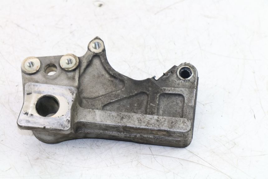 photo de SUPPORT ETRIER FREIN ARRIERE SUZUKI GSF S BANDIT ABS 650 (2005 - 2006)