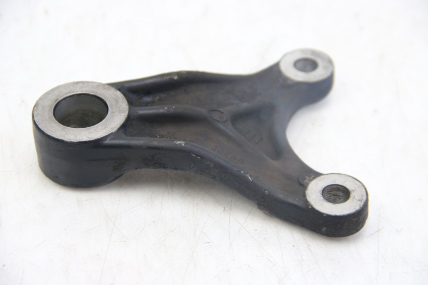 photo de SUPPORT ETRIER FREIN ARRIERE SUZUKI GSX-F GSX  F 1100 (1988 - 1994)
