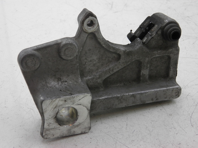 photo de SUPPORT ETRIER FREIN ARRIERE SUZUKI GSX F GSXF 650 (2007 - 2015)