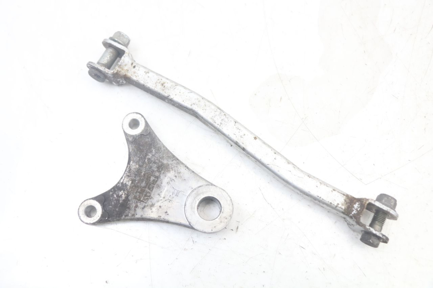 photo de SUPPORT ETRIER FREIN ARRIERE SUZUKI SV N 650 (1999 - 2002)