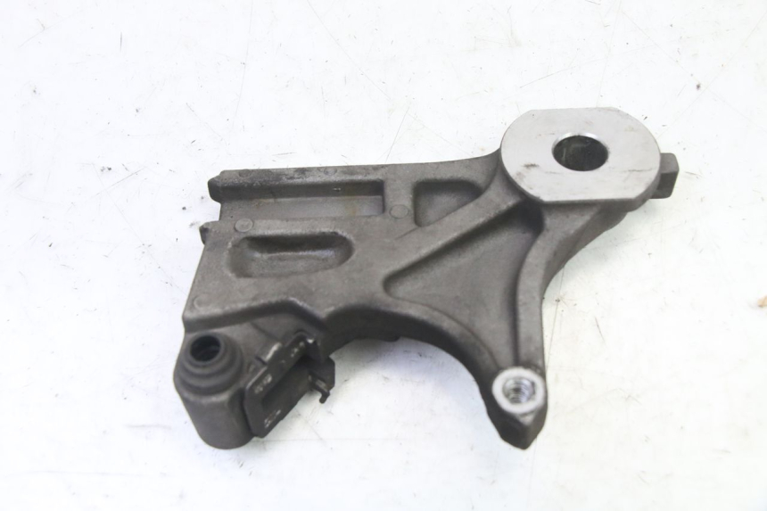 photo de SUPPORT ETRIER FREIN ARRIERE YAMAHA XJ6 ABS 600 (2008 - 2016)