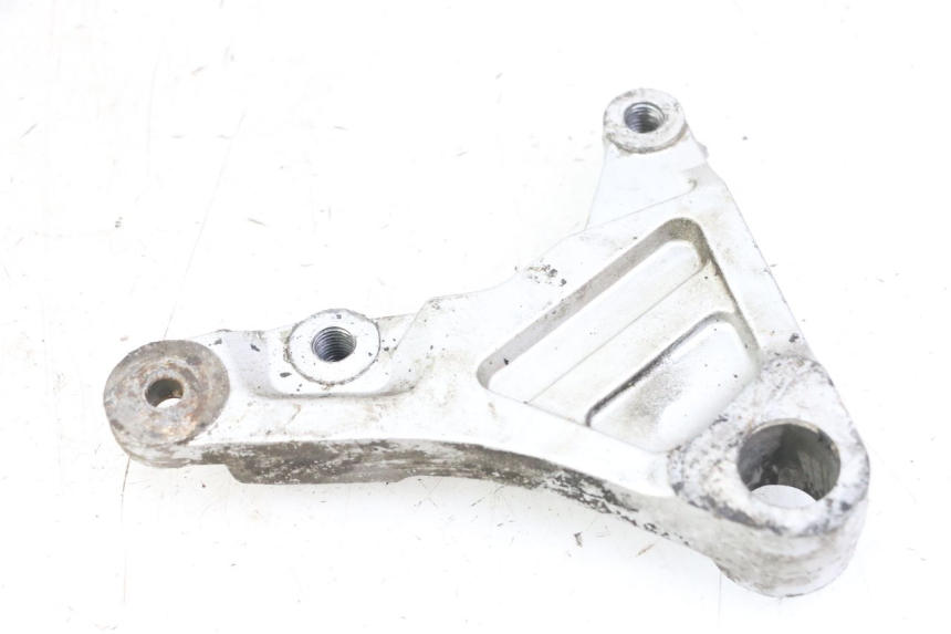 photo de SUPPORT ETRIER FREIN ARRIERE YAMAHA FZS FAZER 600 (2001 - 2003)