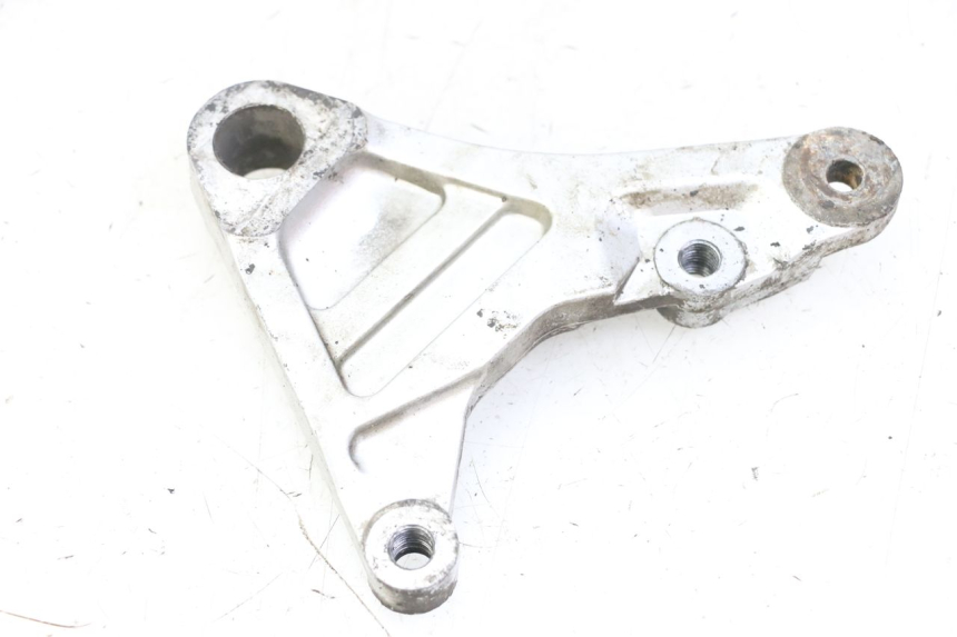 photo de SUPPORT ETRIER FREIN ARRIERE YAMAHA FZS FAZER 600 (2001 - 2003)
