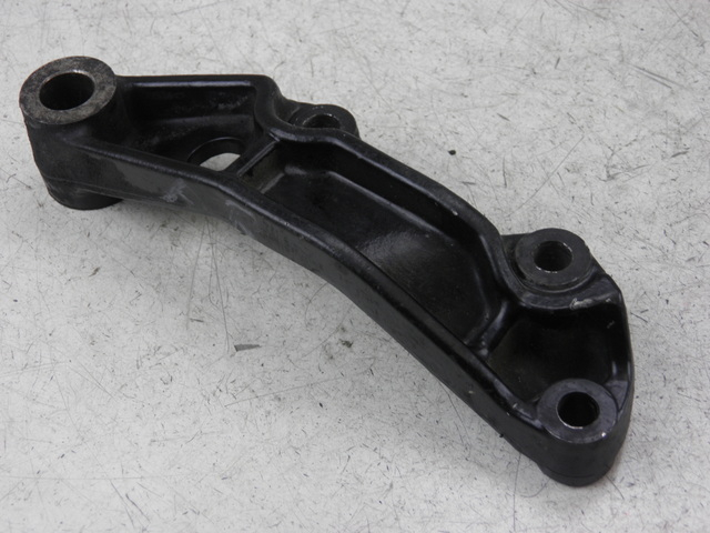 photo de SUPPORT ETRIER FREIN ARRIERE YAMAHA XJ F 900 (1983 - 1994)