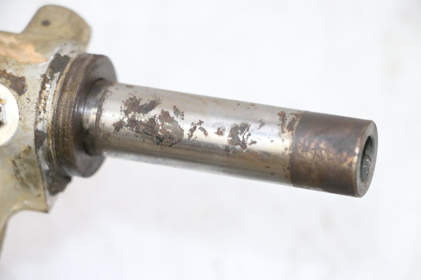 photo de SUPPORT ETRIER FREIN ARRIERE YAMAHA YFM GRIZZLY 550 (2008 - 2015)