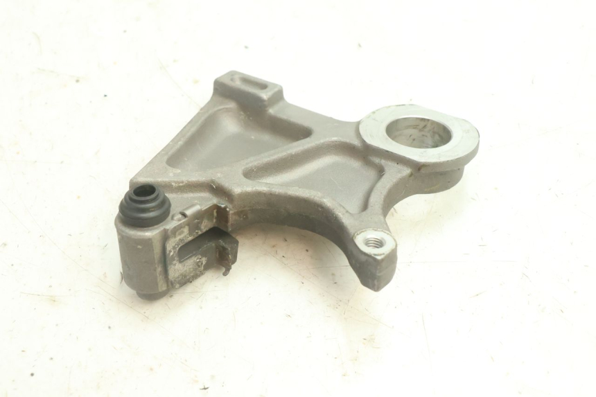 photo de SUPPORT ETRIER FREIN ARRIERE YAMAHA YZF R6 600 (2008 - 2009) - Détail de la pièce