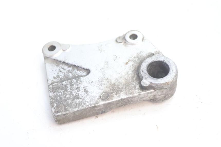 photo de SUPPORT ETRIER FREIN ARRIERE KAWASAKI ZX-6R ZX6R 600 (1995 - 1997) - Autre angle de vue