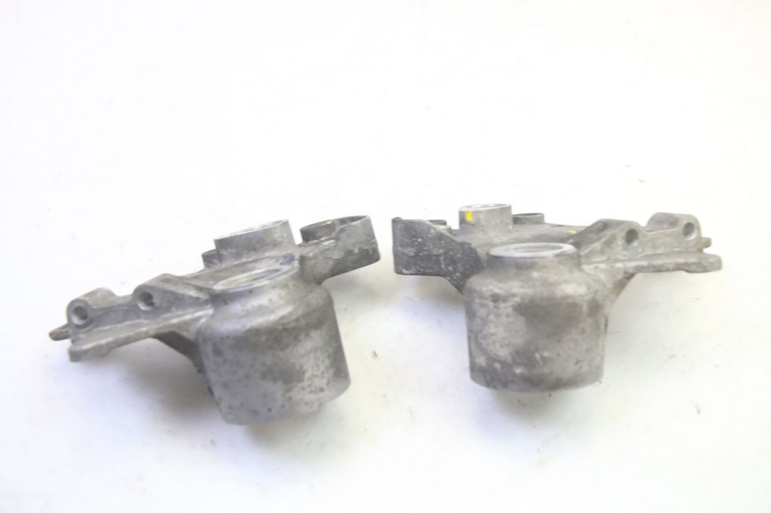 photo de SUPPORT ETRIER FREIN AVANT PIAGGIO MP3 HPE 350 (2018 - 2020) - Détail de la pièce