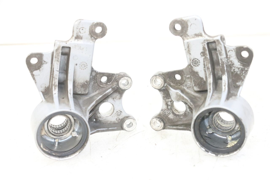 photo de SUPPORT ETRIER FREIN AVANT PIAGGIO MP3 LT 300 (2010 - 2016)