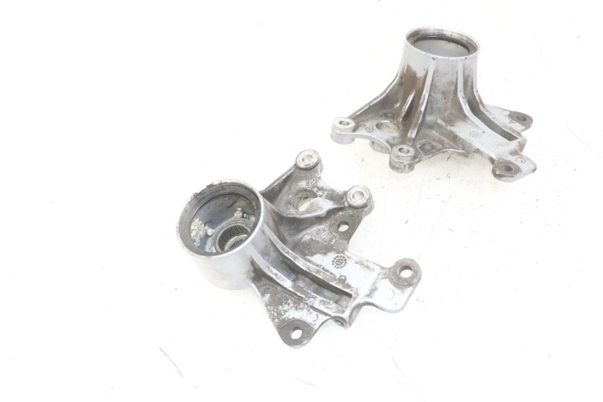 photo de SUPPORT ETRIER FREIN AVANT PIAGGIO MP3 LT 300 (2010 - 2016)