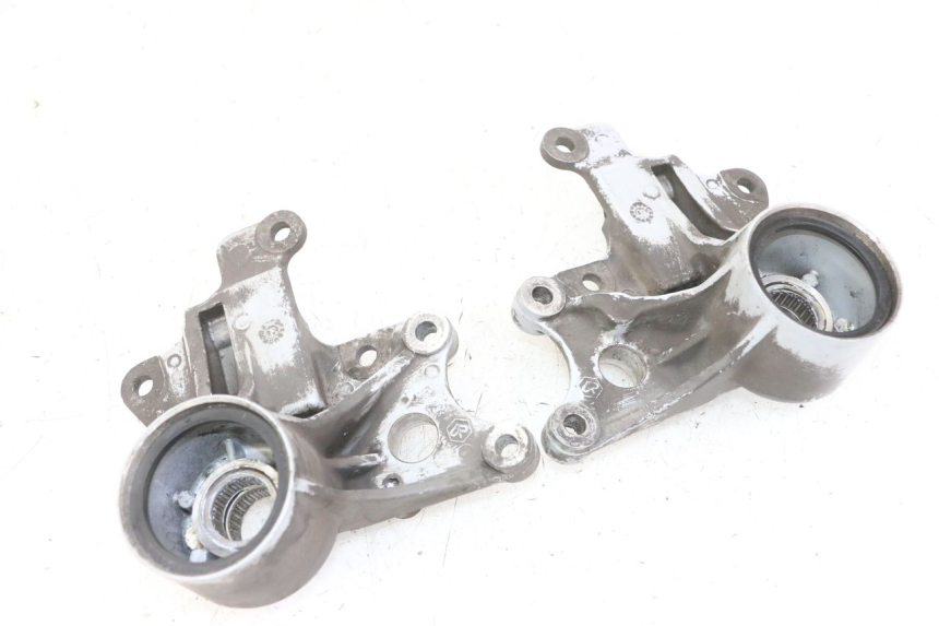 photo de SUPPORT ETRIER FREIN AVANT PIAGGIO MP3 LT 400 (2007 - 2012)