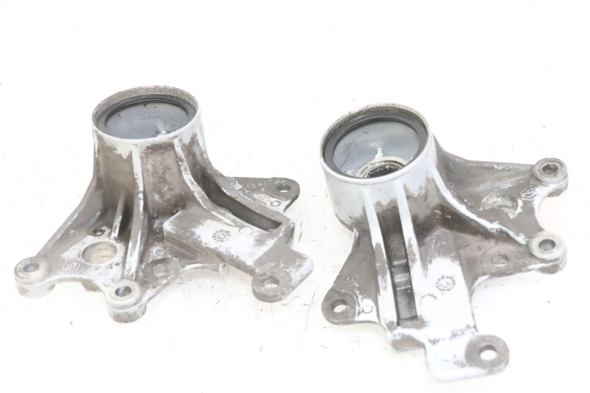 photo de SUPPORT ETRIER FREIN AVANT PIAGGIO MP3 LT 400 (2007 - 2012)