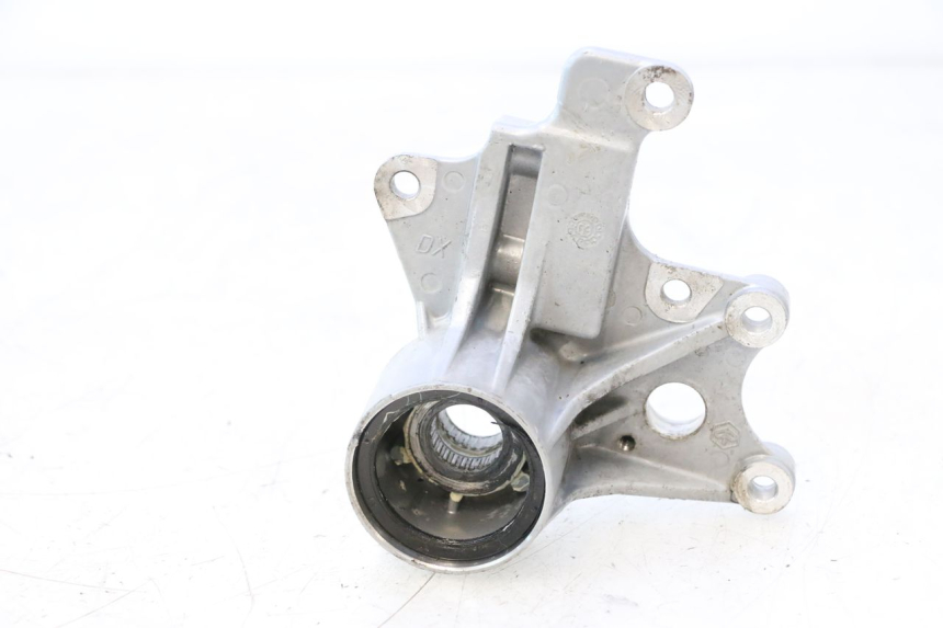 photo de SUPPORT ETRIER FREIN AVANT PIAGGIO MP3 LT 400 (2007 - 2012) - Zoom état d’usage