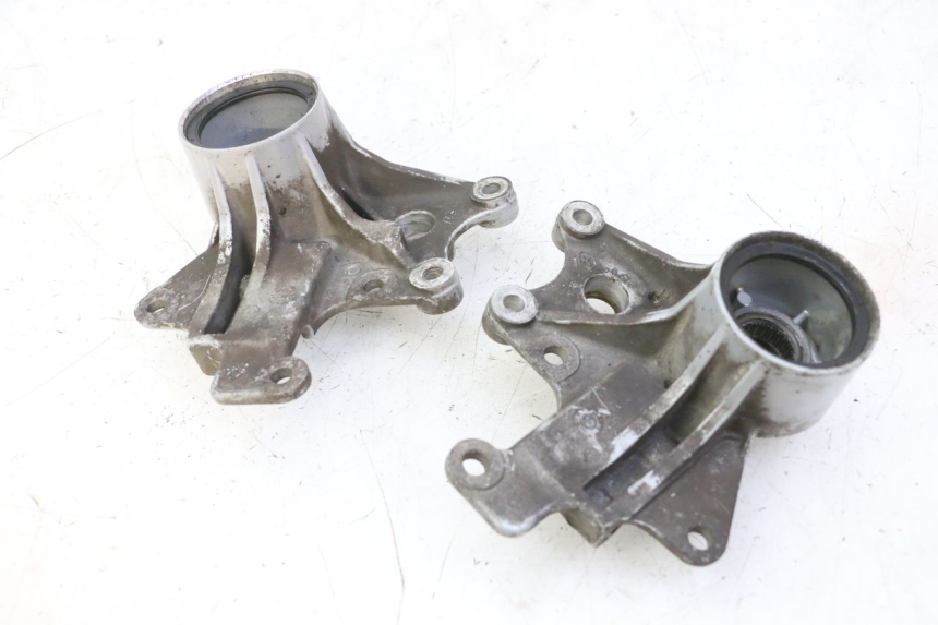 photo de SUPPORT ETRIER FREIN AVANT PIAGGIO MP3 RL 250 (2007 - 2010)