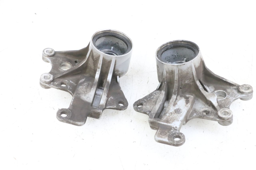 photo de SUPPORT ETRIER FREIN AVANT PIAGGIO MP3 125 (2006 - 2014)