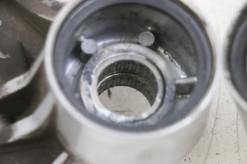 photo de SUPPORT ETRIER FREIN AVANT PIAGGIO MP3 125 (2006 - 2014)