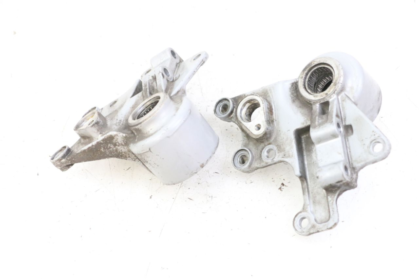 photo de SUPPORT ETRIER FREIN AVANT PIAGGIO MP3 125 (2006 - 2014)
